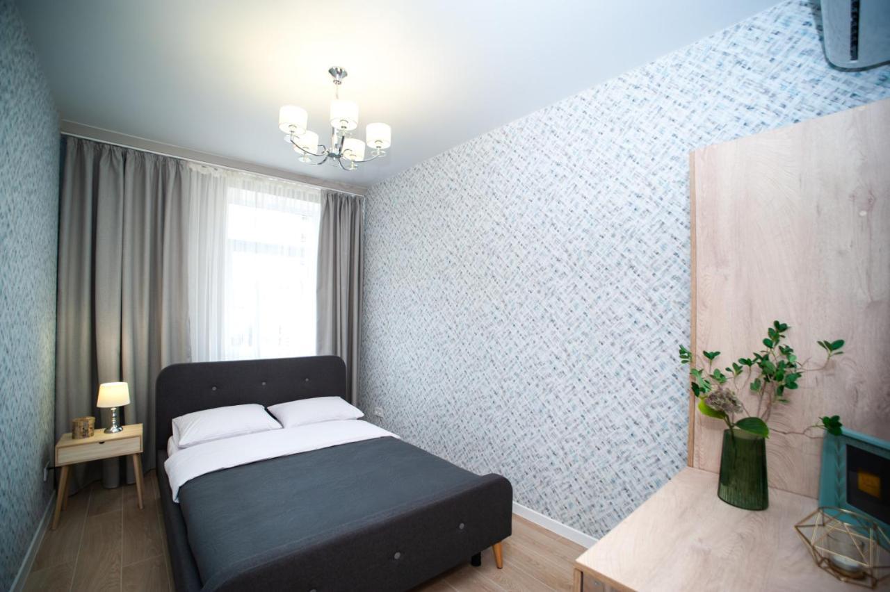 3 Bedroom, 2 Bathroom Apartment Near Forum Львів Екстер'єр фото