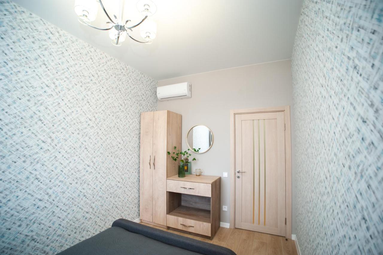 3 Bedroom, 2 Bathroom Apartment Near Forum Львів Екстер'єр фото